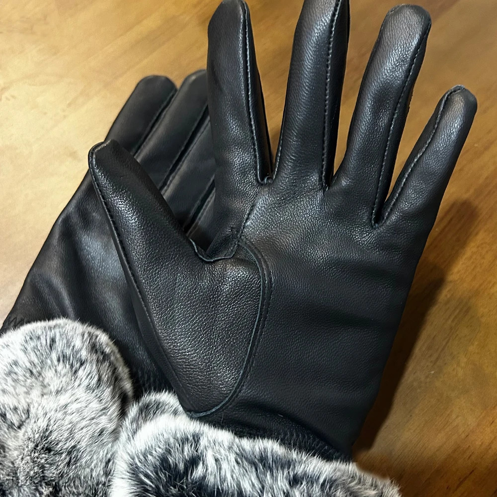 Black Warm Fox Fur Gloves for Lady 2025 251029