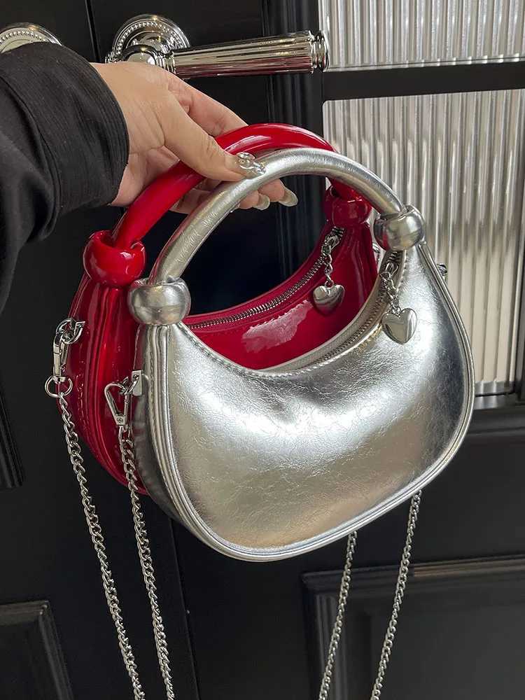 Red Patent Leather Handheld Bag For Wen New Spring Autumn Chain Crossbody Bag Fi Versatile Love Zipper Shoder Small Bag D251029