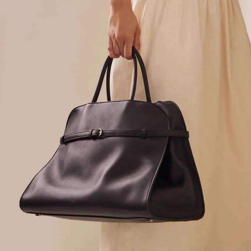 Tote Capacity Commuter Bag Cowhide Niche Shoulder Handbag Large Soft 2025