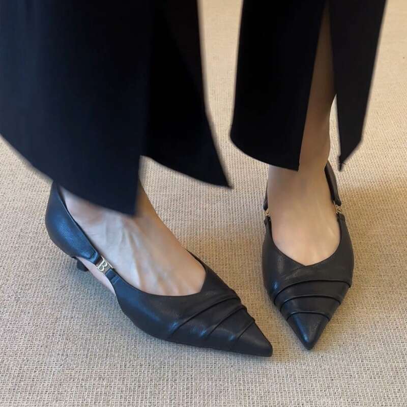 French Style Simple Pointed Toe Ruched Side Open Sandals 2025 New Slip-On Designer Shoe Shallow Mid-Heel Single Shoes for Women