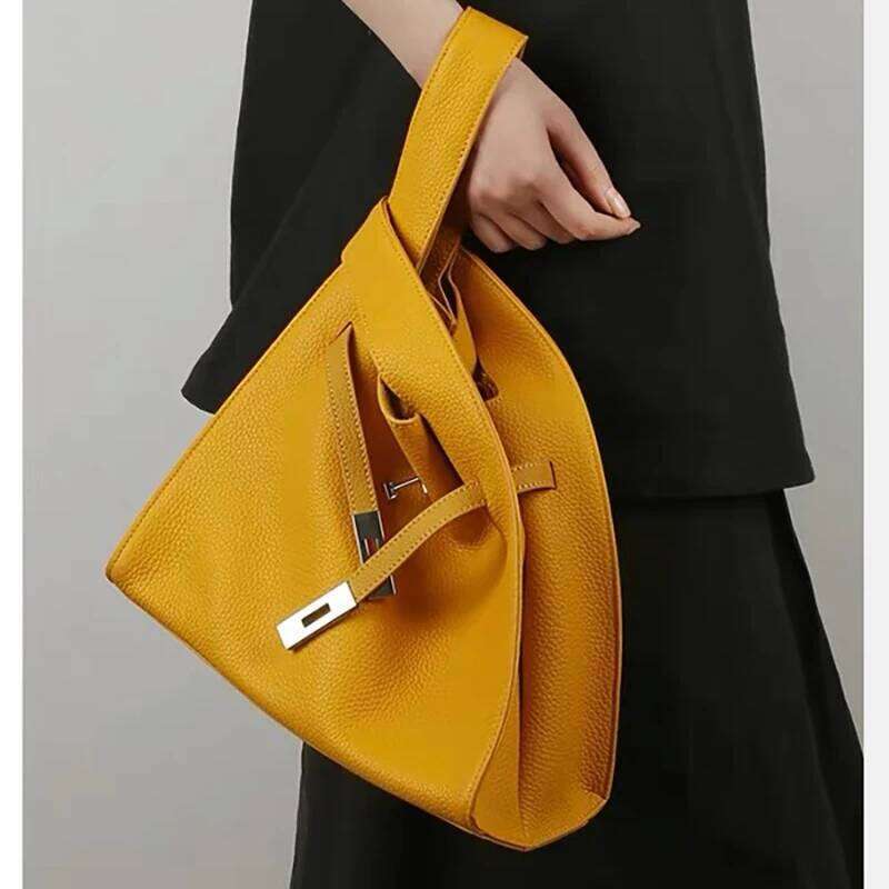 Genuine Leather Bucket New Niche Design Top Layer Cowhide Single Shoulder Crossbody Bag Fashionable Ladies Handbag 251029