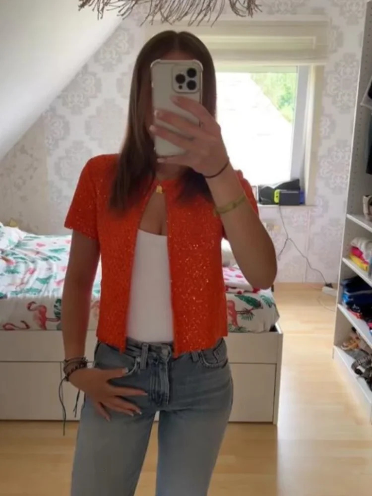 Orange Bright Silk Knitted Vest Cardigans Women Sleeveless U Neck Cropped Tank One Button Short Sleeve Cardigans Lady Sets 251029