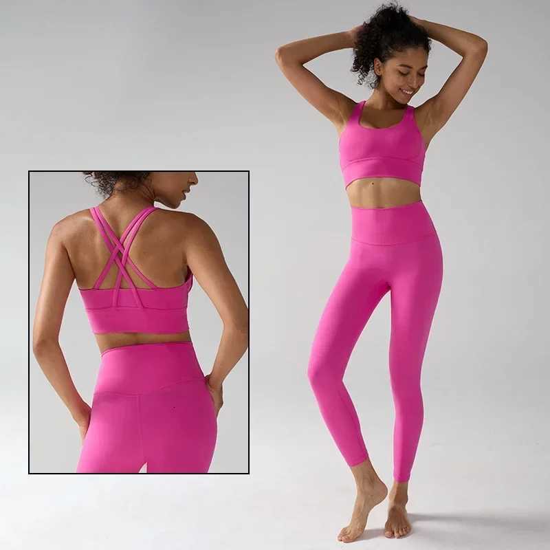 Hot Selling Womens Yoga Sets Cross Back Bra With High Waist Yoga Leggings Breathable Comfort Running Pilates Sports SuitXJ251029