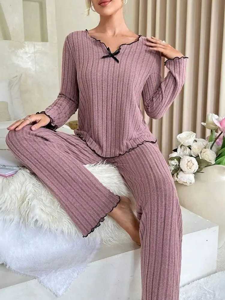 Autumn Winter Warm Flannel Pajamas Set Women Sleepwear Long Sleeve Tshirt Top and Trousers Casual Homewear LoungewearT251029