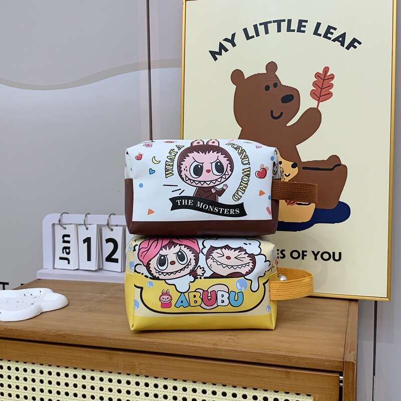 2025 Handheld Small Square Portable Makeup for Women Large Capacity Skincare Travel Niche Storage Bag