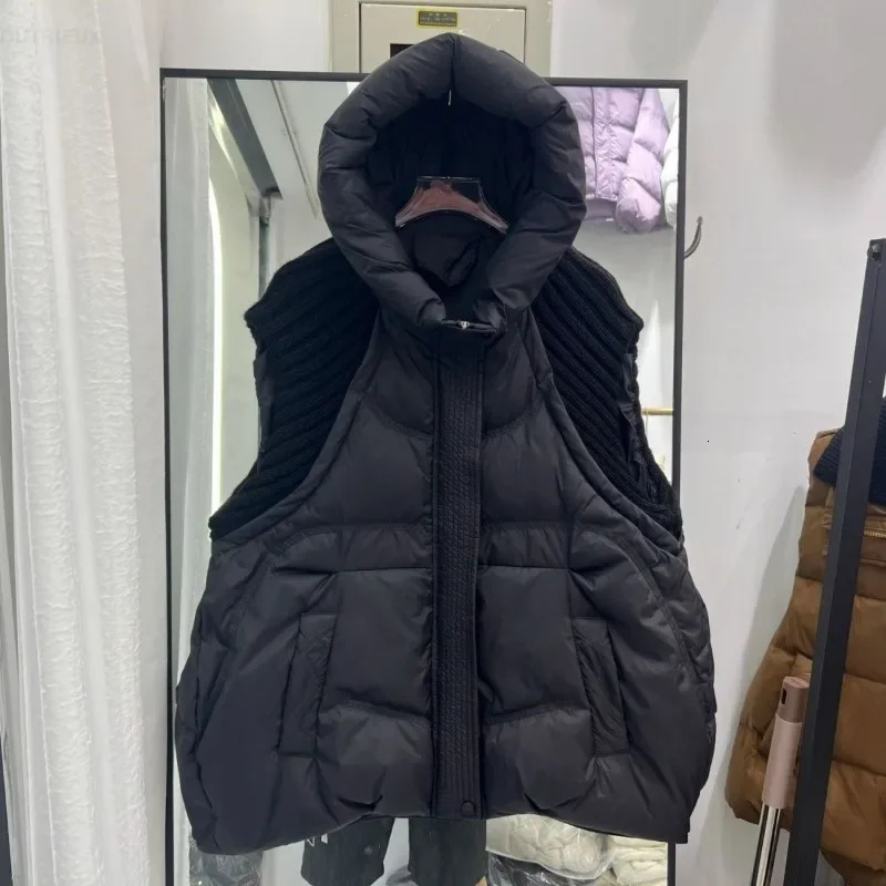 Autumn Winter Thickened Thermal Cotton Vest Fashion Knit Patchwork Korean Style Outerwear Warm Sleeveless Waistcoat for Women 251027