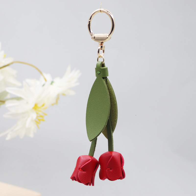 The same style as Xiaohongshu's tulip keychain - a cute and unique car key bag hanger accessory ddmytues