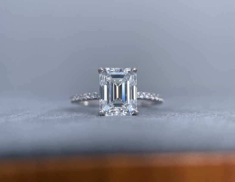 TaiYang S925 3ct 8x10 Rectangle Moissanite Ring for Women, Luxurious 925 Sterling Silver Wedding Engagement Diamond Ring with Moissanite Certificate