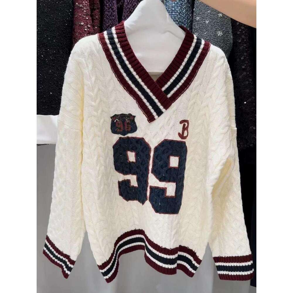 Oversized Korean Preppy Style Letter Print Loose Sweater Women Fashion V-Neck Design Straight Top Autumn Winter Elegant Pullover