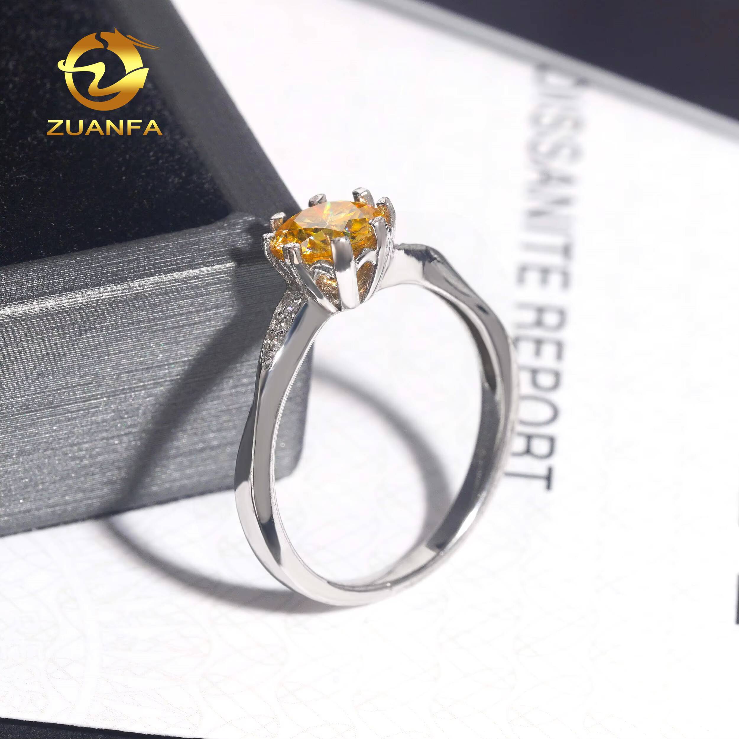 Wholesale Women Jewelry Iced Out Wedding Ring Moissanite 925 Silver VVS Moissanite Yellow Diamond Engagement Ring for Women