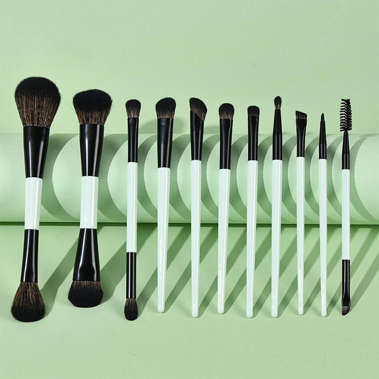 Double-Ended Makeup Brush Set Stylish Luxury Design Large Capacity Loose Powder Brush & Eyeshadow Brush Beauty Tools Direct from Manufacturer