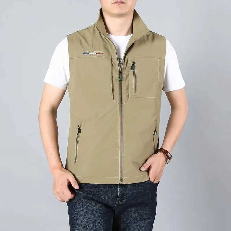 Men Waistcoat Jackets Vest 2025 Spring New Solid Color Stand Collar Climbing Hiking Work Sleeveless with Pocket M6Xl Brand Sale W251029