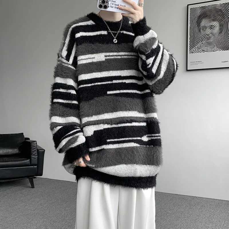 FEWQ Niche Design Mens Sweaters Round Collar Striped Design Contrast Color Cloth Mohair Pullover Male Knitting Tops 24K6063 J251029