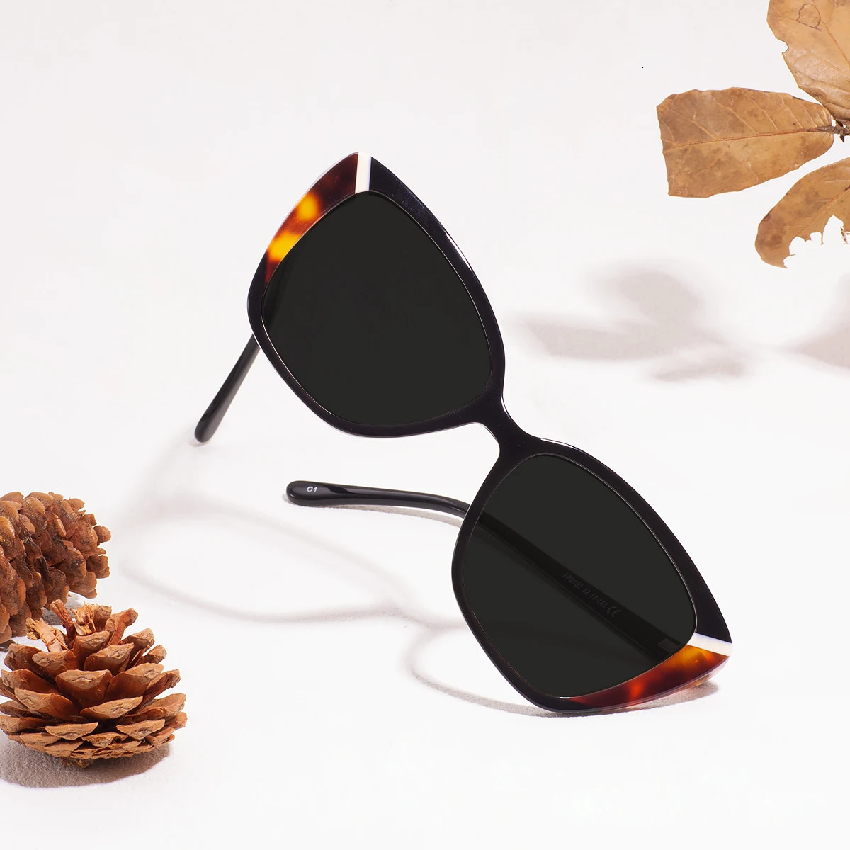 Women Acetate Polarized Sunglasses Butterfly Square Vintage y Large Cat Eye Sun Protection Glasses Driving Travel UV400 251013
