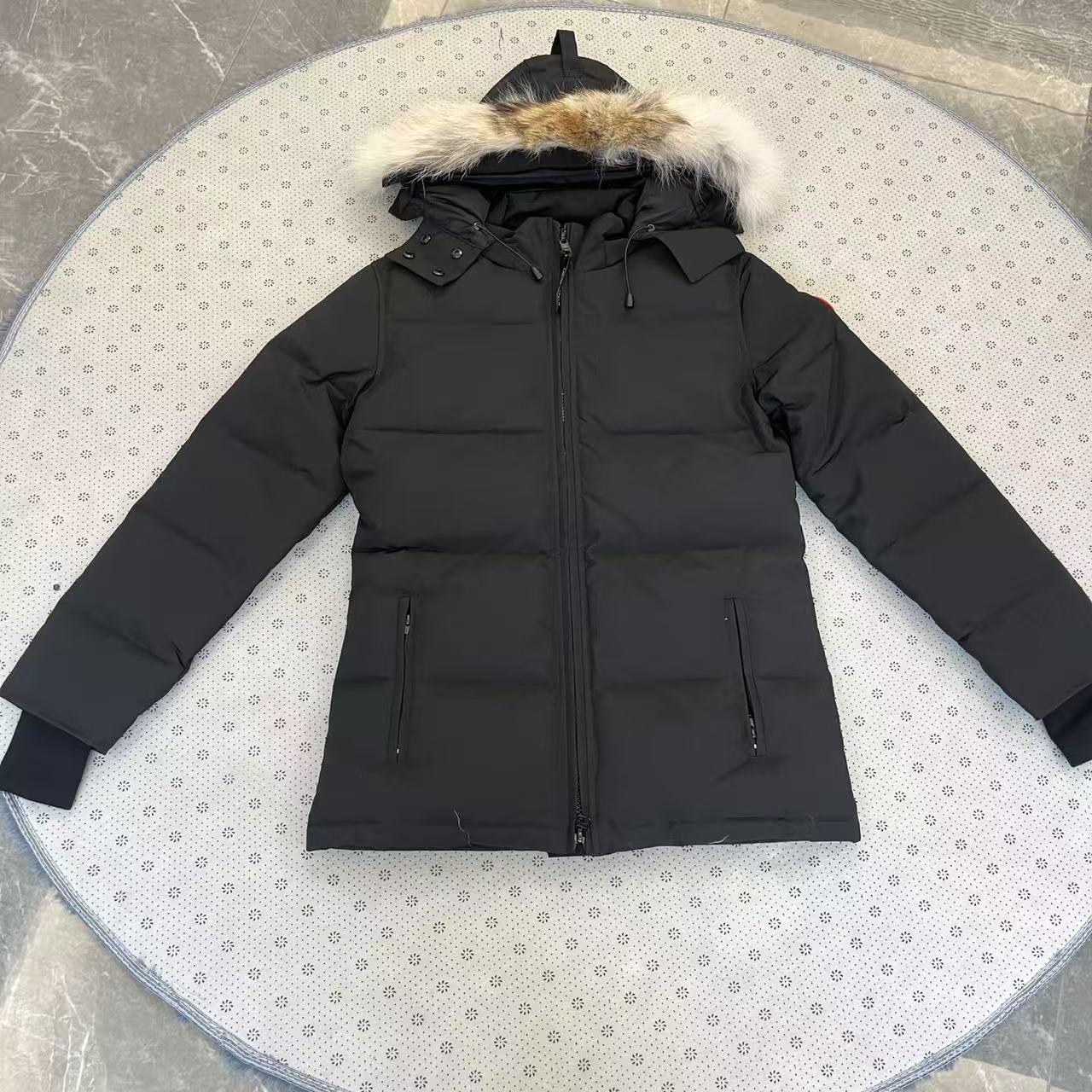 Down Jacket woman chelsea Parka jackets Winter Veste Homme Outdoor Jassen Strtwear Outerwear Big Fur Hooded Fourrure Manteau warm coat Parkas XS-XXL Z251121