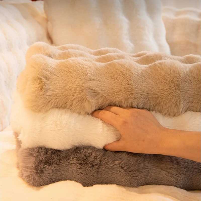 Thicken Warm Imitation Rabbit Fur Plush Sofa Cover Nonslip Soft Sofa Towel Couch Cushion For Living Room Modern Home Decor C251028