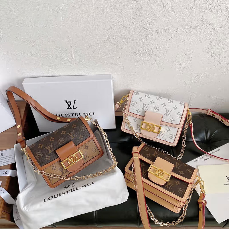 Luxury handbag dinner bag niche design classic retro light luxury texture vintage flower tote bag, postman saddle handbag, shoulder bag, crossbody bag