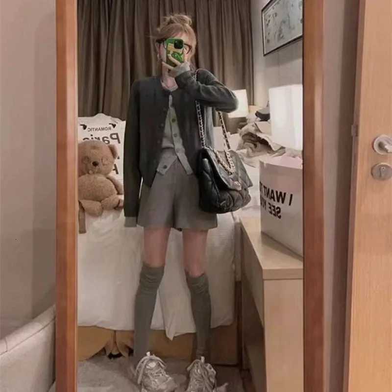 Gray Fake Two Pieces Knitted Cardigan Women Patchwork Round Neck Button Knitwear Female Korean Fashion Street Y2K Short SweatersT251028