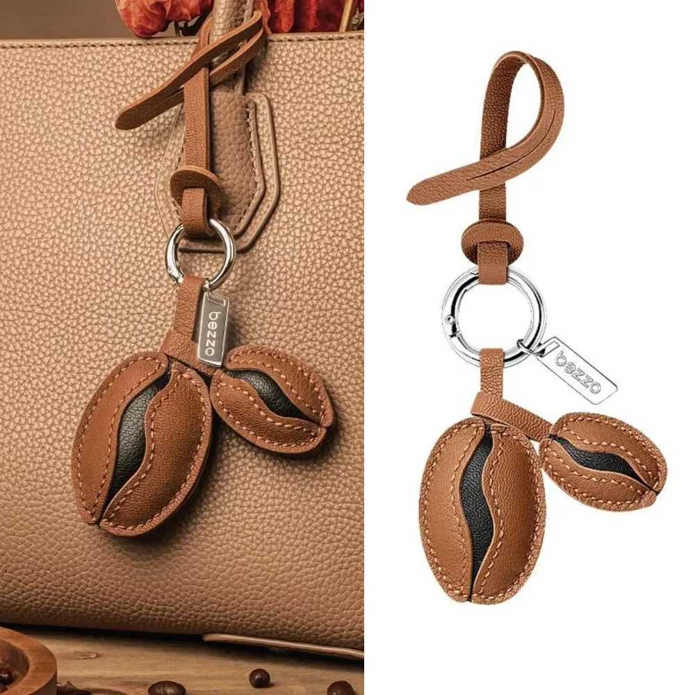 Cowhide Bag Charm Exquisite Coffee Bean String Pendant Keychain Allmatch Cute Backpack Pendant Bags Accessories HandbagW251029