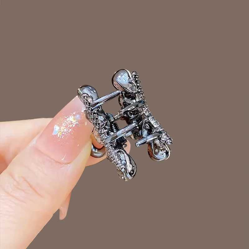 New Fashionable Popular Crab Hair Clip Hair Accessories For Women Fragmented Hairpins Shining Crown Side Barrettes HeadwearW251028