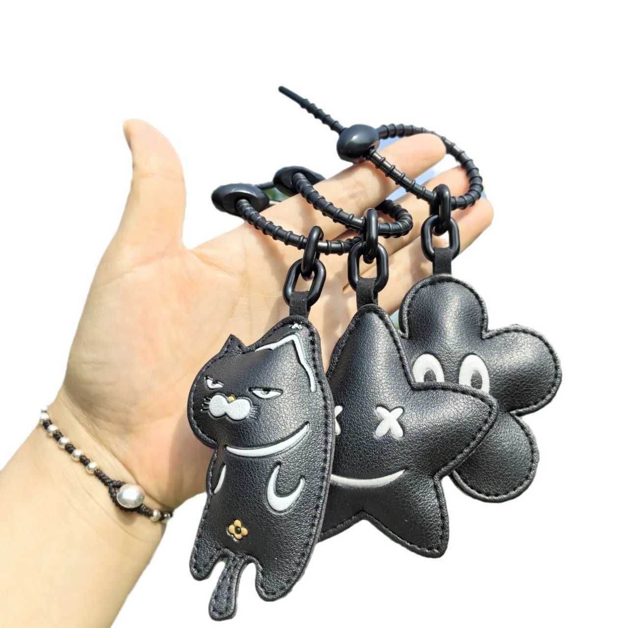 Cartoon Expression Cat Keychain Animals Leather Pendant Car Key Chain Cute Bag Accessories Girl GiftW251029