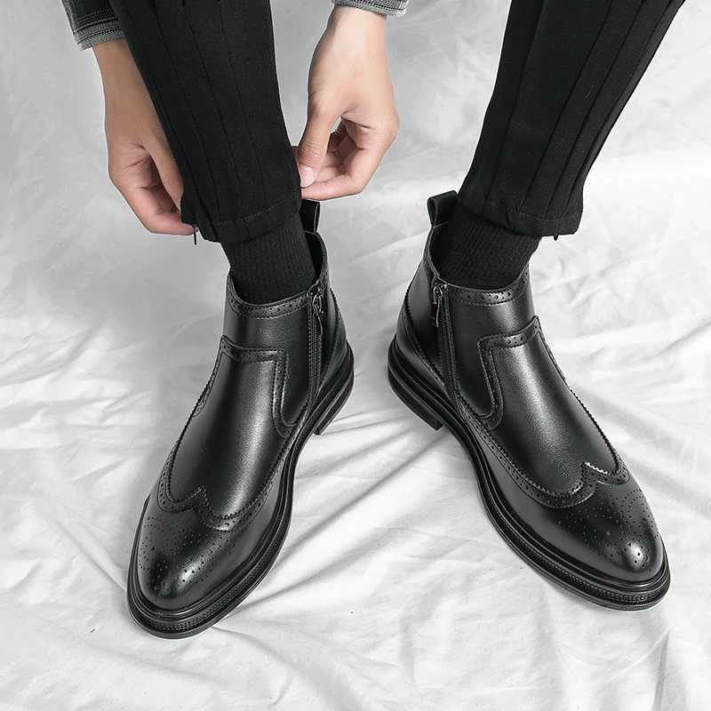 Mens Low Cut Leather Shoes Trendy and Versatile Going Out Thick Soled Fashionable Short Boots and Formal Boots Are Waterproof Z251029