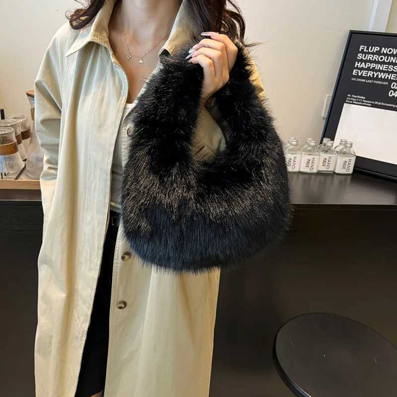 2025 New Winter Soft Plush Bag For Wen Designer Half Mo Fluffy Handbag Luxury Red Faux Fur Cluh Bag Fem Tote Fi Ba1 D251029