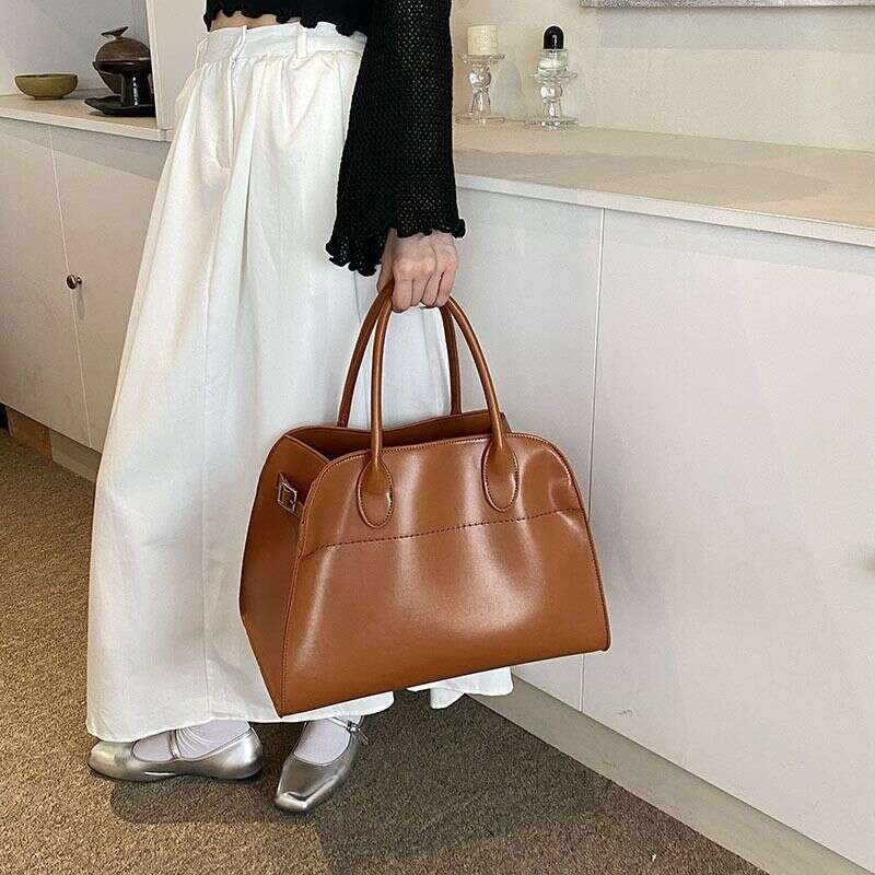 New women handbag with large capacity and versatile shoulder bag, suitable for 2024 spring/summer commuting, tote bag