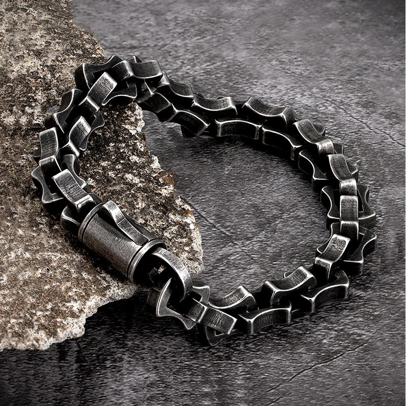 MKENDN Men Punk Biker Chain Bracelet Matte Vintage oxidized Black Link Chain Motorcycle Bicycle Style Stainless Steel Bangles 251028