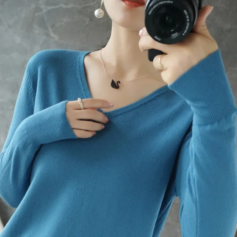 Women Sweater Autumn Winter Vneck Knitwear Long Sleeve Loose Cashmere Sweater Pullovers Lady Quality Jumper Knitted Tops 251029