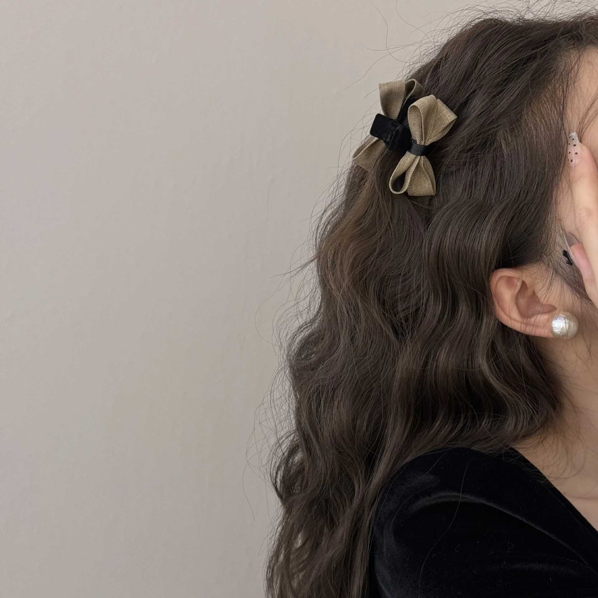 French Chic Bows Claw Clip for Women HighEnd Princess Hair Accessory Small Size Pair of Clips for Stylish Hair ManagementW251028