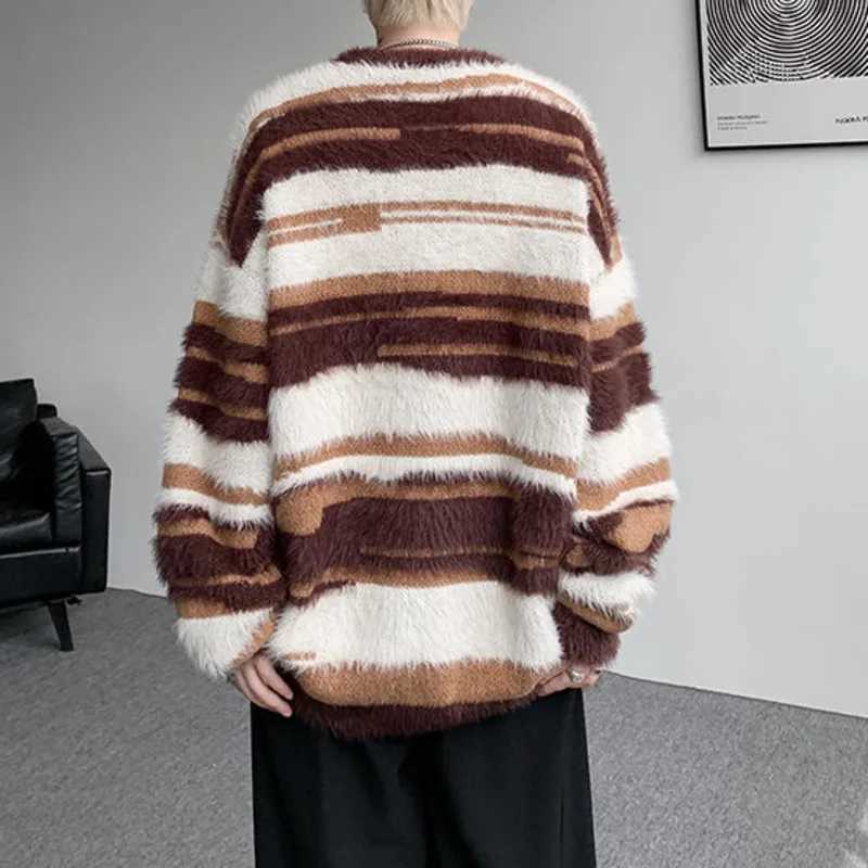 FEWQ Niche Design Mens Sweaters Round Collar Striped Design Contrast Color Cloth Mohair Pullover Male Knitting Tops 24K6063 J251029