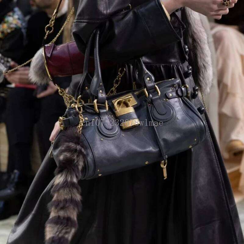 Designer Lock Buckle Tote Vintage Women Boston Hobo Large Capacity Commuting Shoulder Bag Ladies Female Handbag