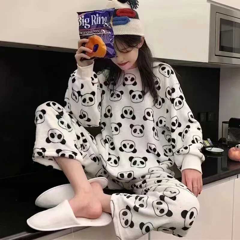 Warm Sleepwear for Winterthickened Plus Size Coral Velvet Pajamas Women Warm Long Sleeve Solid Color Plaid Trousers Home Suit SeT251029