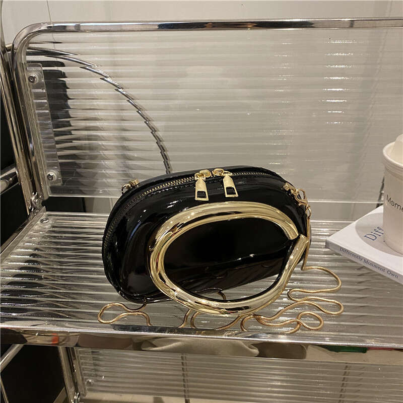 Designer bag 2025 New Round Box Clutch Evening Mini Small with Metal Hardware Handle Chain Crossbody Shoulder Bag