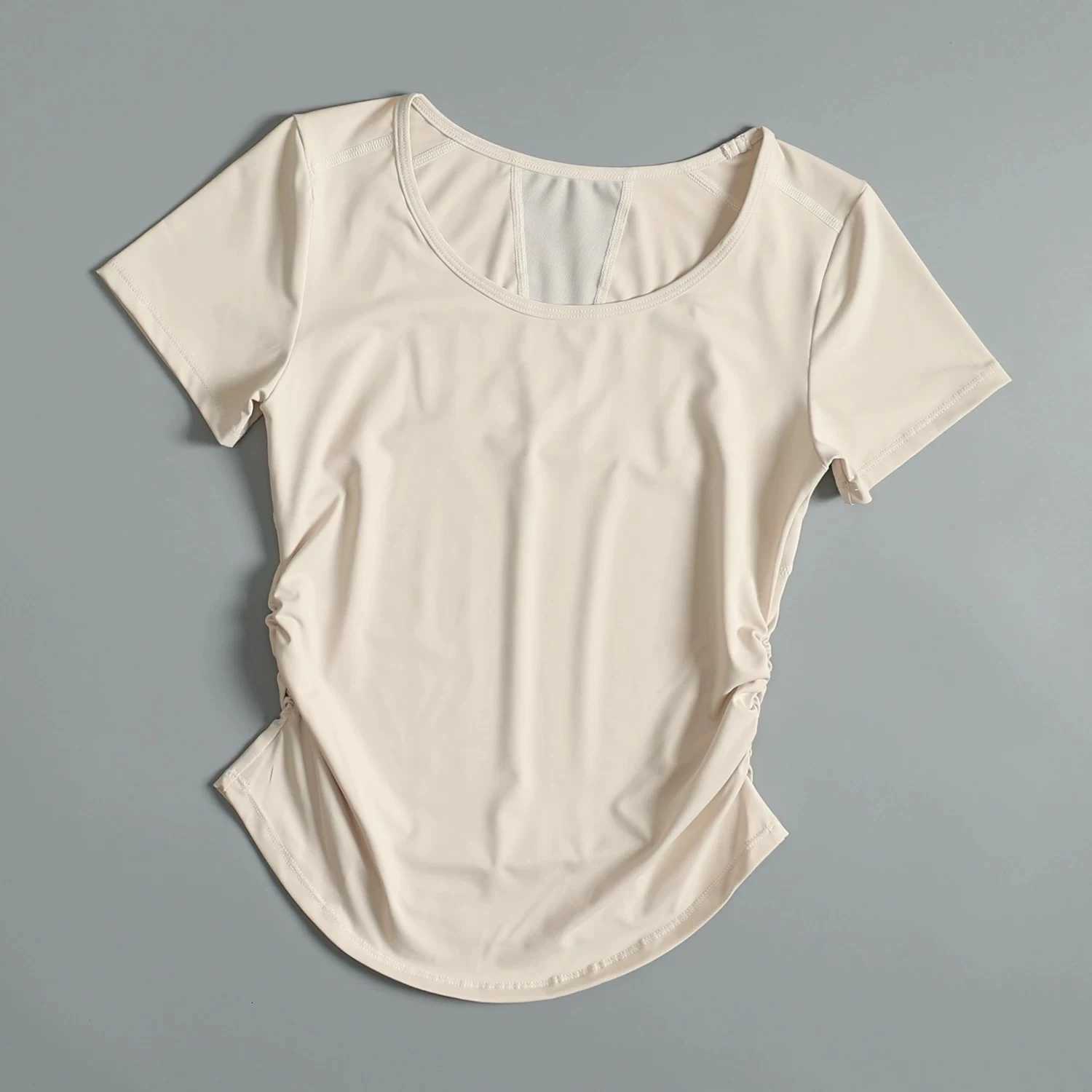 New Summer Cool Sunscreen Sports Top for Womens Mesh Breathable Quickdrying Yoga Suit Shortsleeved Slimming Fitness SuitXJ251029