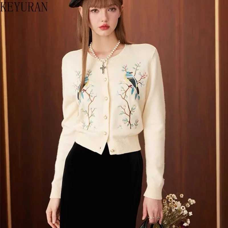 2025 Spring Autumn Flower Bird Embroidery Knitted Cardigan Women Vintage ONeck Long Sleeve Sweater Mujer Knitwear Tops JumperT251028
