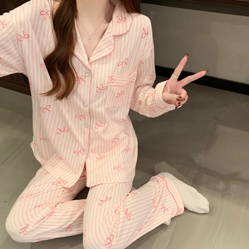 Womens Spring and Fall Pajamas Homewear Set Wrinkled Cloth Sweet Girl Students LongSleeved Casual 251029