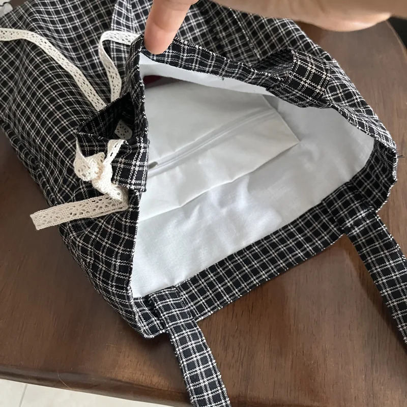 Retro Plaid Sweet Lace Womens Shoulder Bags Casual Portable Ladies Shoppping Bag Lightweight Travel College Tote Handbags 251029