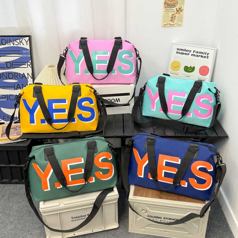 Korean Style Fashion Letter Travel Bag for Women New Casual Lightweight Handheld Gym Bag Trendy Letter Outdoor Sports Bag