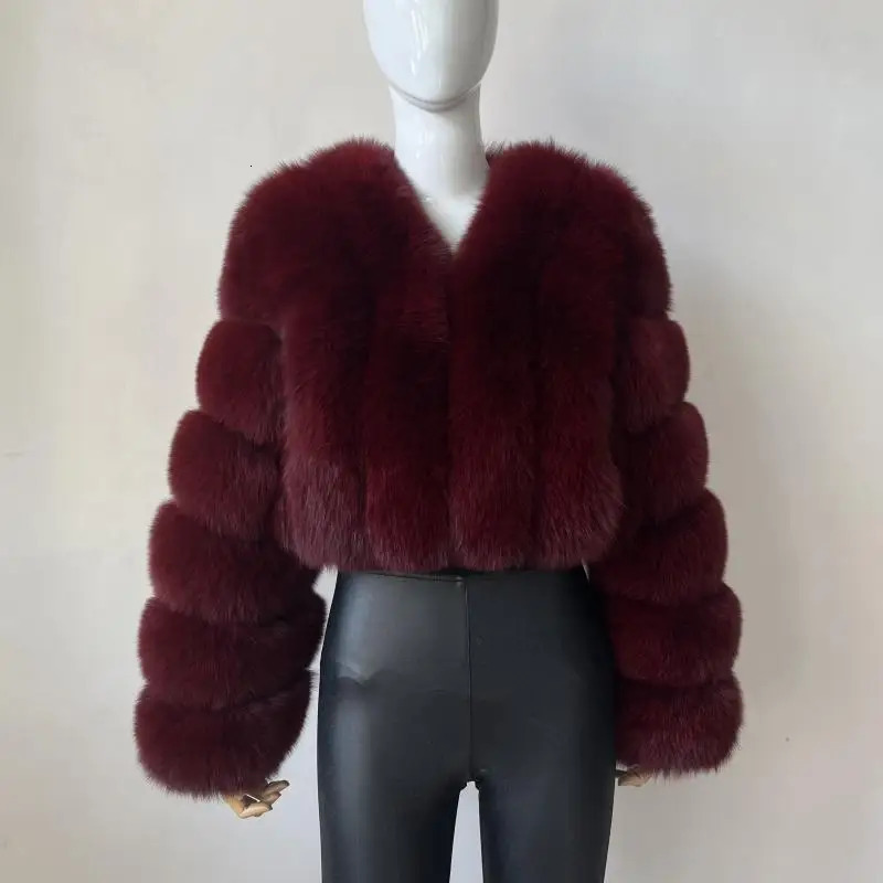 Short Style Real Fox Fur Coat Winter Woman Natural Warm Fashion 251029