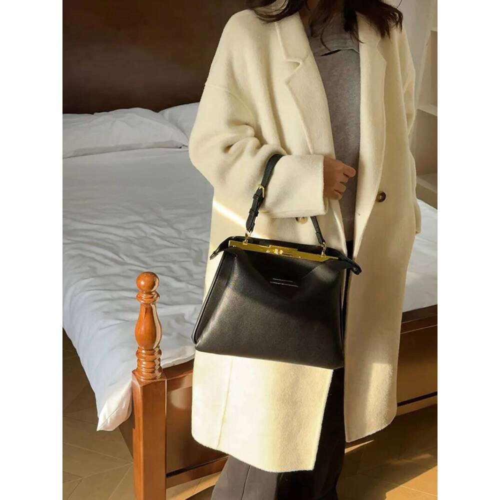 High Quality Women s Leather Crossbody Bag From Famous Designer For Classic Elegant Ladies Style
