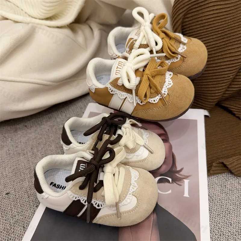 Sneakers Childrens Girls Soft Sole Nonslip Casual Running Baby Sports Walker Lace Toddler Outdoor Flat Shoes H260130