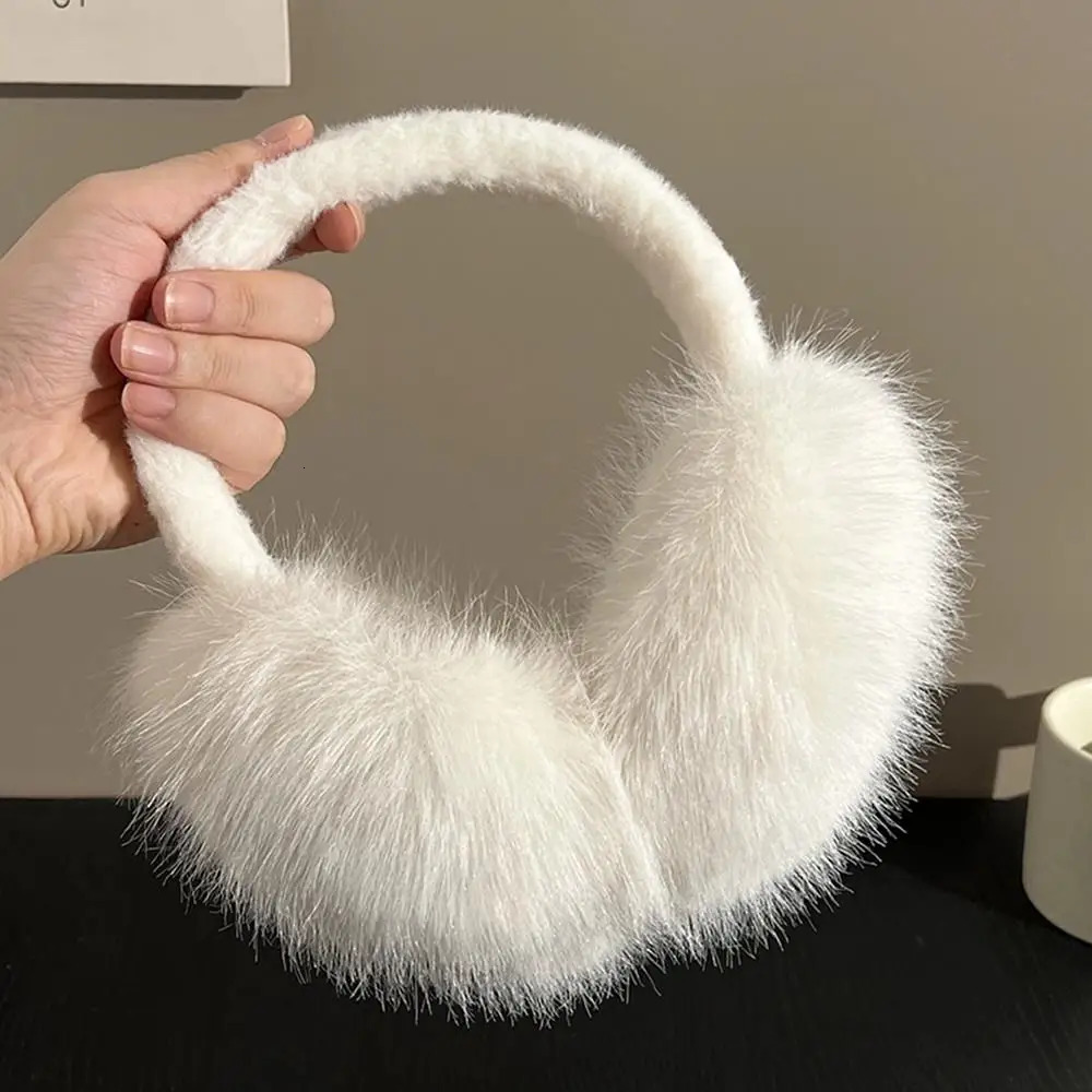 Korean Style Plush Ear Warmer Winter Warm Furry Earmuff For Women Men Outdoor Cold Protection Earflap Foldable Fashion Ear Cover 251024