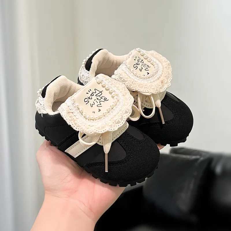 Children Casual Shoes for Girls 2025 Autumn New Fashion Korean Style Soft Bottom Antislippery Versatile Baby Walk Lace Sneakers H260130