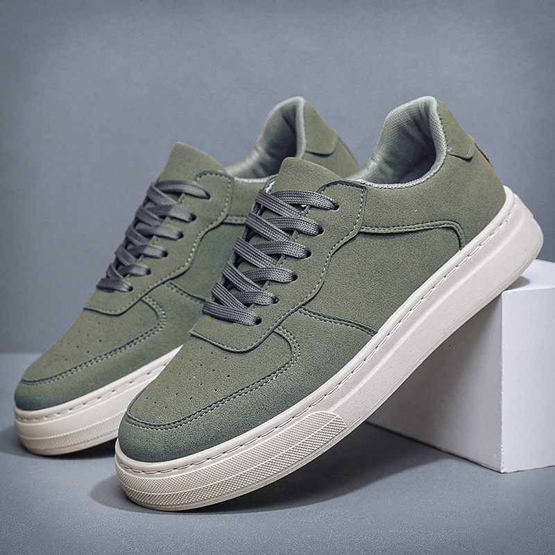 Free Shipping with box Solid color Casual Shoes Suede Skateboard Shoes for Men