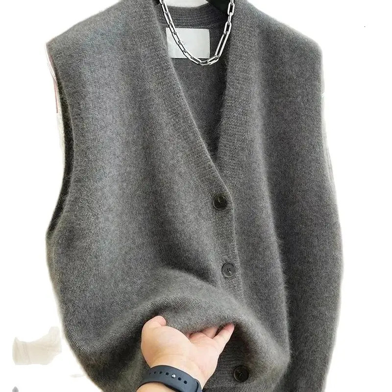 2025 Women Versatile Vneck Sweater Vest Coat Female Fashion Sleeveless Knitted Cardigan Sweaters Vests Top 251029