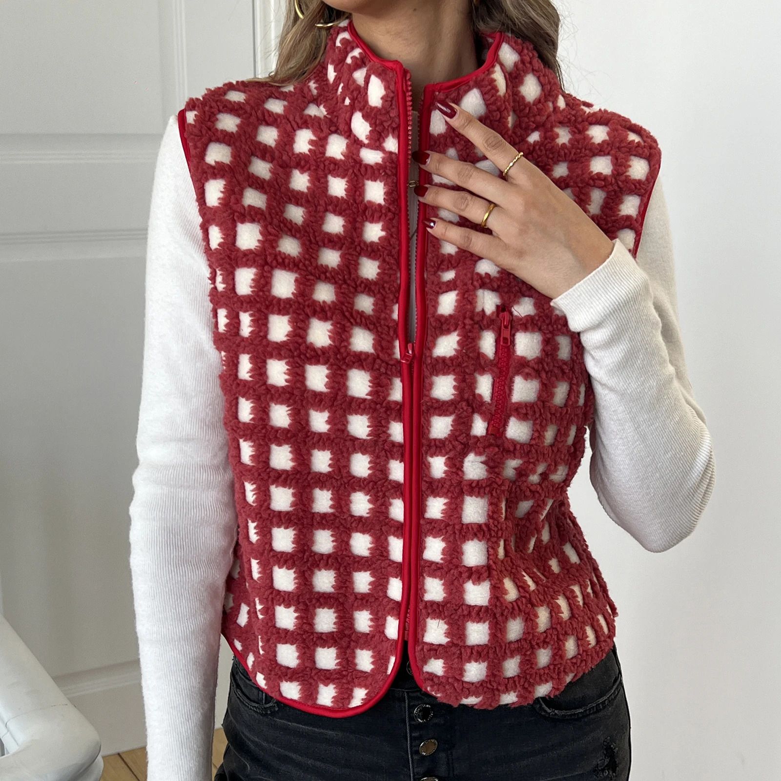 Womens Fuzzy Checkered Vest Sleeveless Stand Collar Zip Up Vest Jacket Loose Spring Fall Warm Outwear 251029