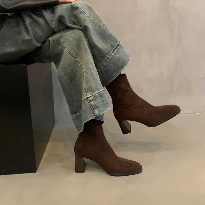 Vintage Women Ankle Boots 2025 Fashion Square Toe Thick High Shoes Autumn Winter New Ladies Elegant Stretch Slim Short Booties Z251029