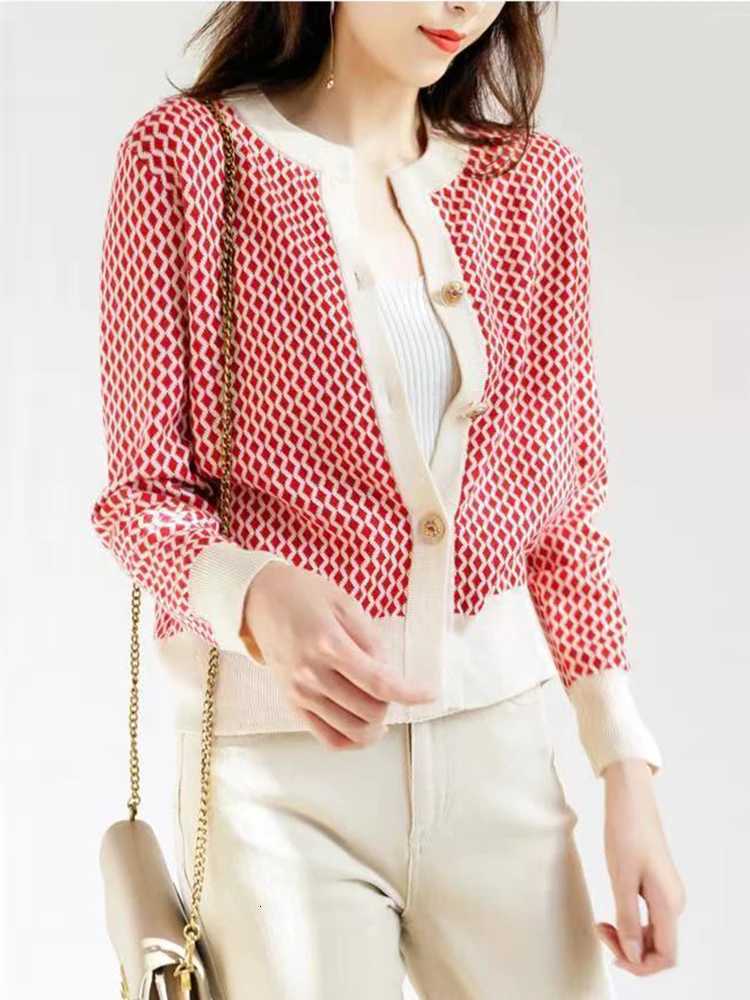 Korean Fashion Plaid Sweaters Cardigan Knitted Sweater Women Autumn Winter Short Cardigans Long Sleeve Cardigan Female TopsT251028